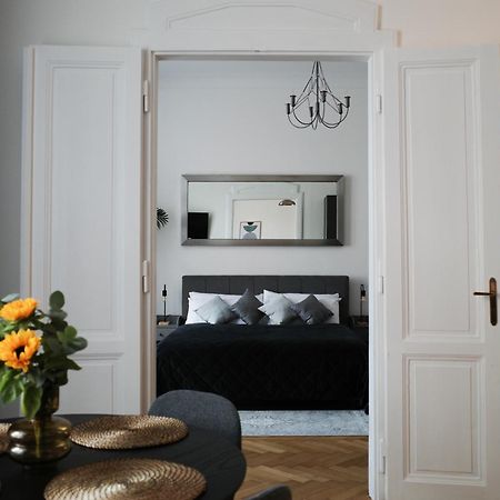 Apartment Dusni Superior Prague Ngoại thất bức ảnh