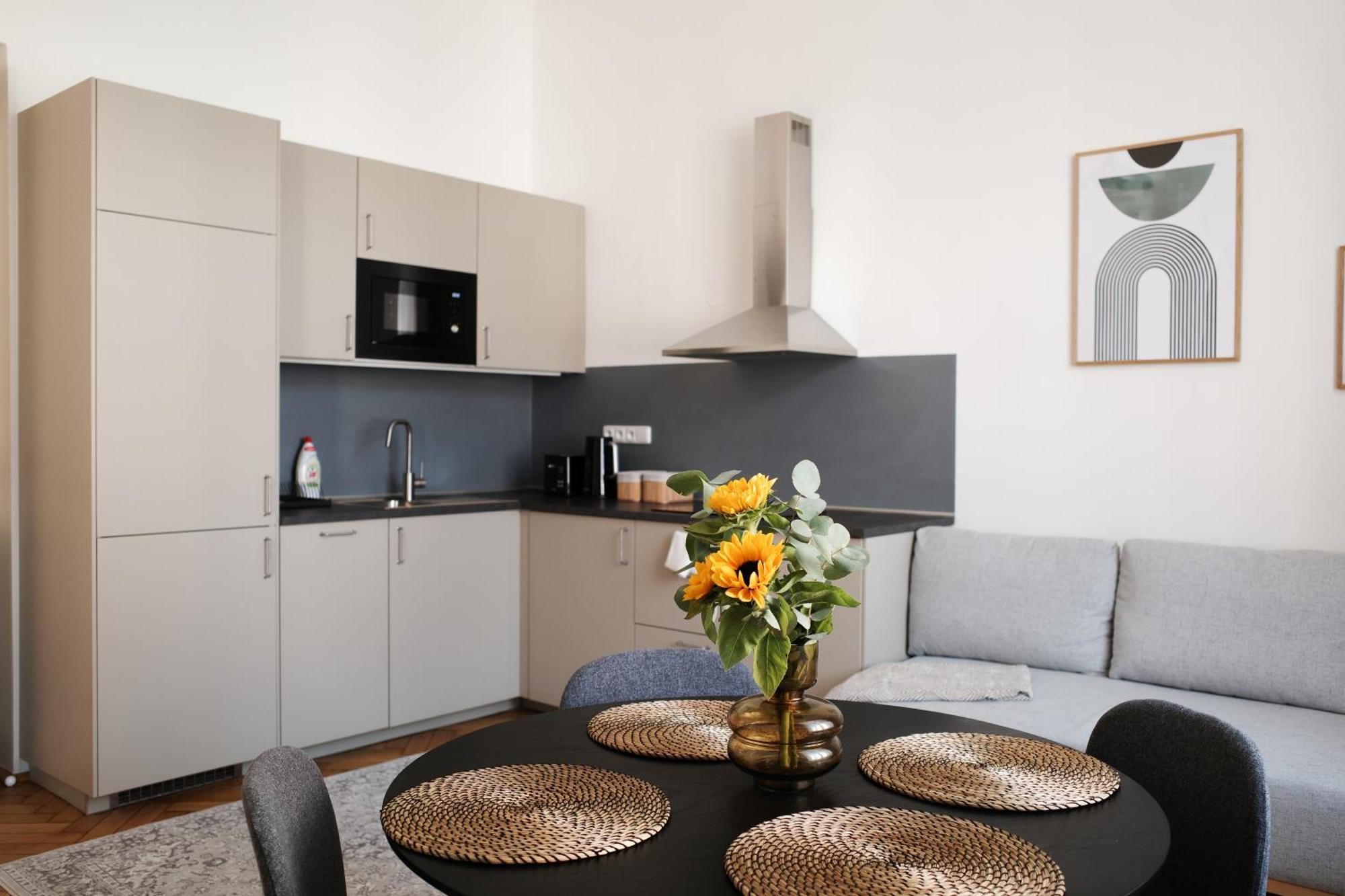 Apartment Dusni Superior Prague Ngoại thất bức ảnh